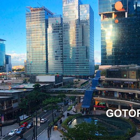 One Uptown Residence Taguig Luaran gambar