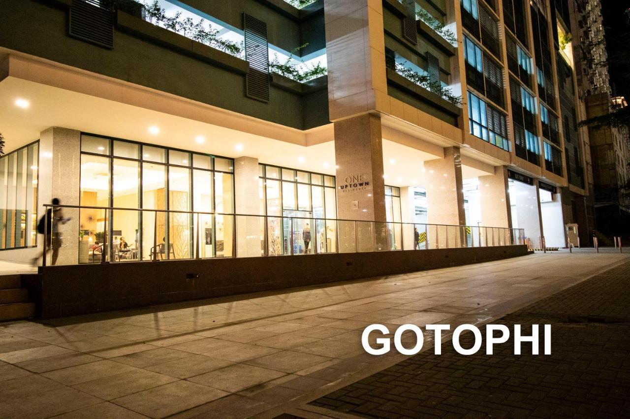 One Uptown Residence Taguig Luaran gambar
