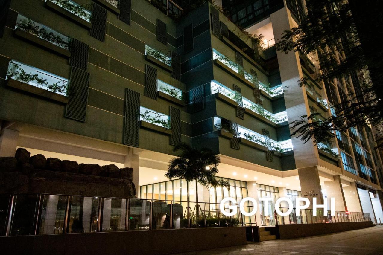 One Uptown Residence Taguig Luaran gambar